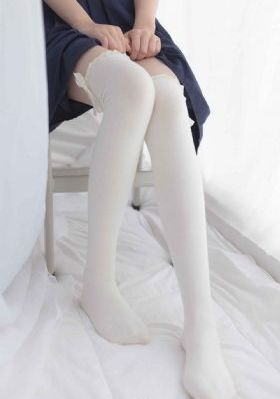 年轻妈妈四
