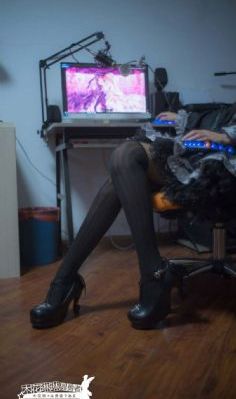在熟睡夫面前侵犯我在线播放