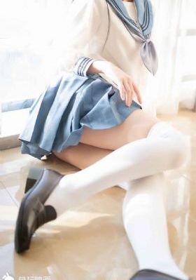 《女教师》hd中文字幕