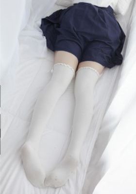 日韩成人三级