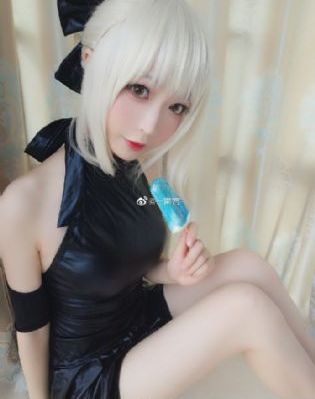 卿卿日常