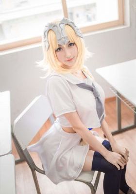 无颜之月h